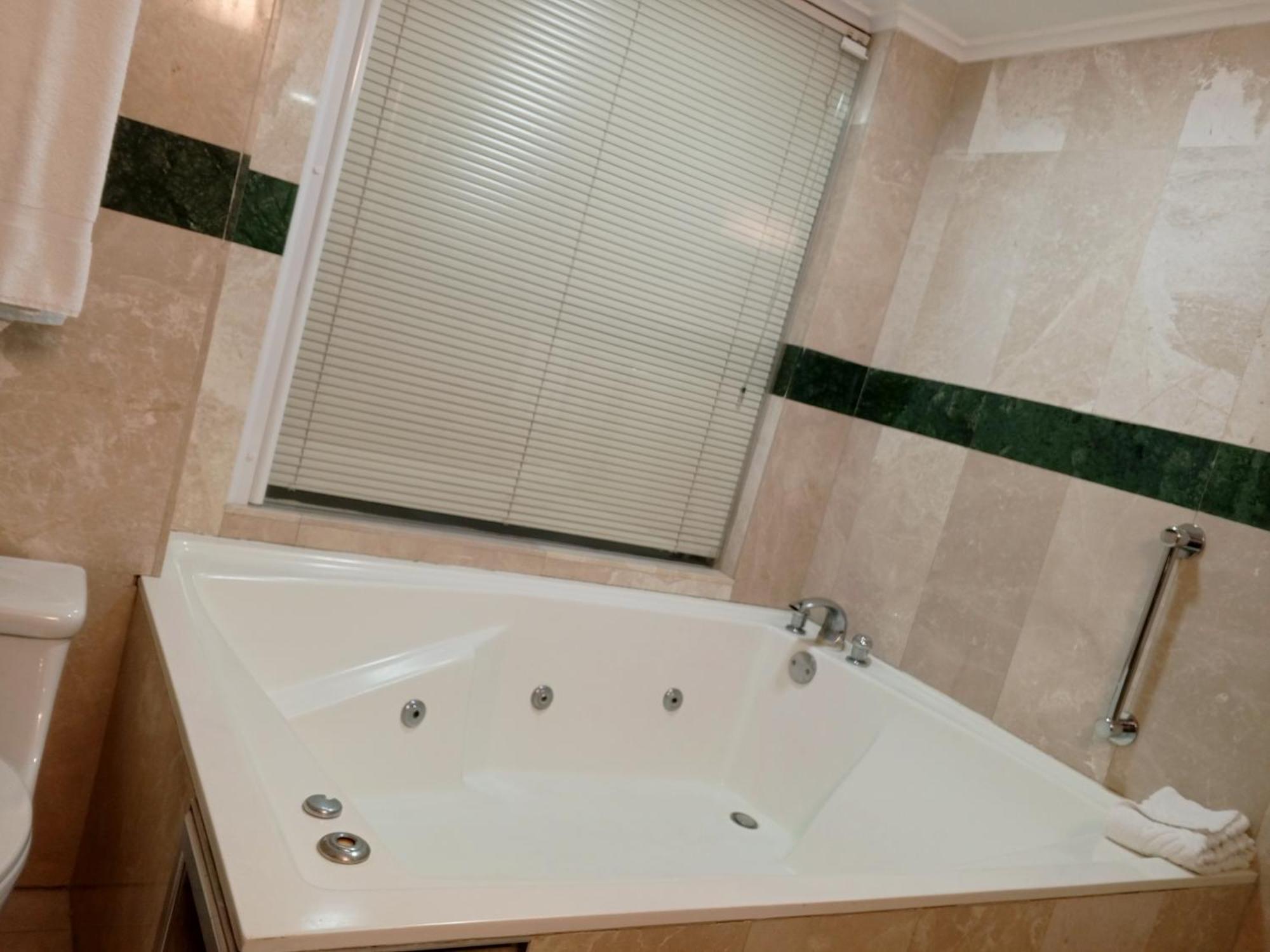 Executive Suites バレンシア エクステリア 写真