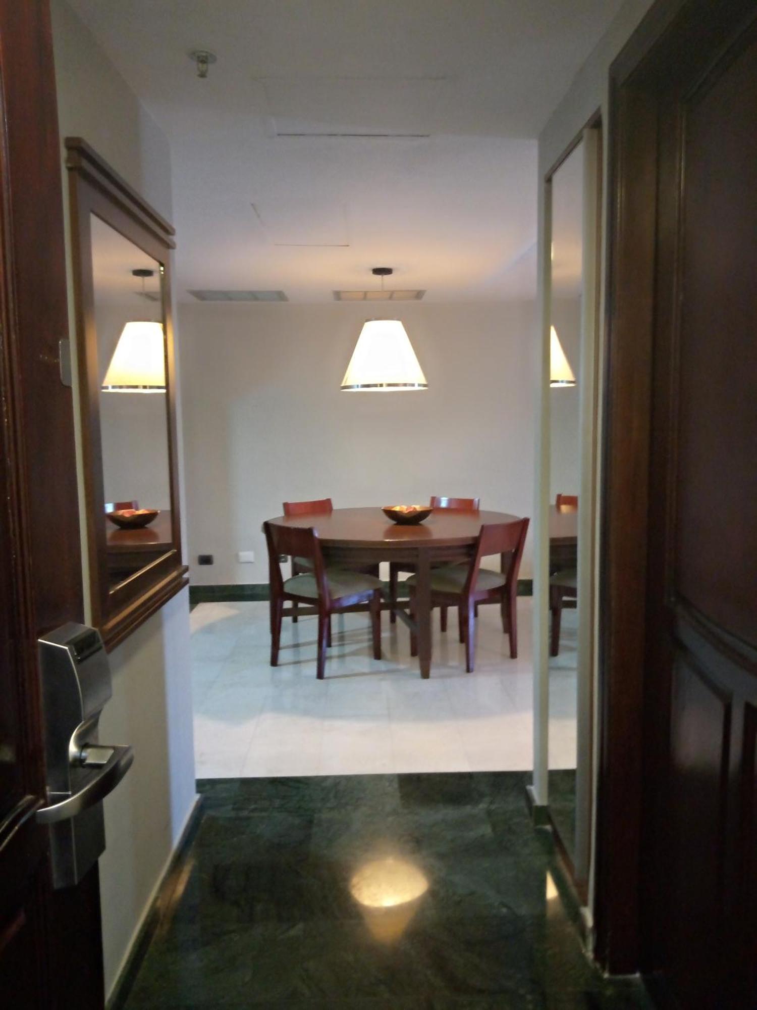 Executive Suites バレンシア エクステリア 写真